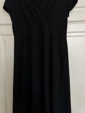 Eileen Fisher Black High-Low V-Neck Dress